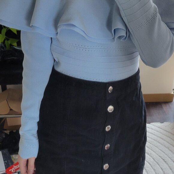 Endless Rose Ruffle Scallop Top in Blue - Picture 3 of 4